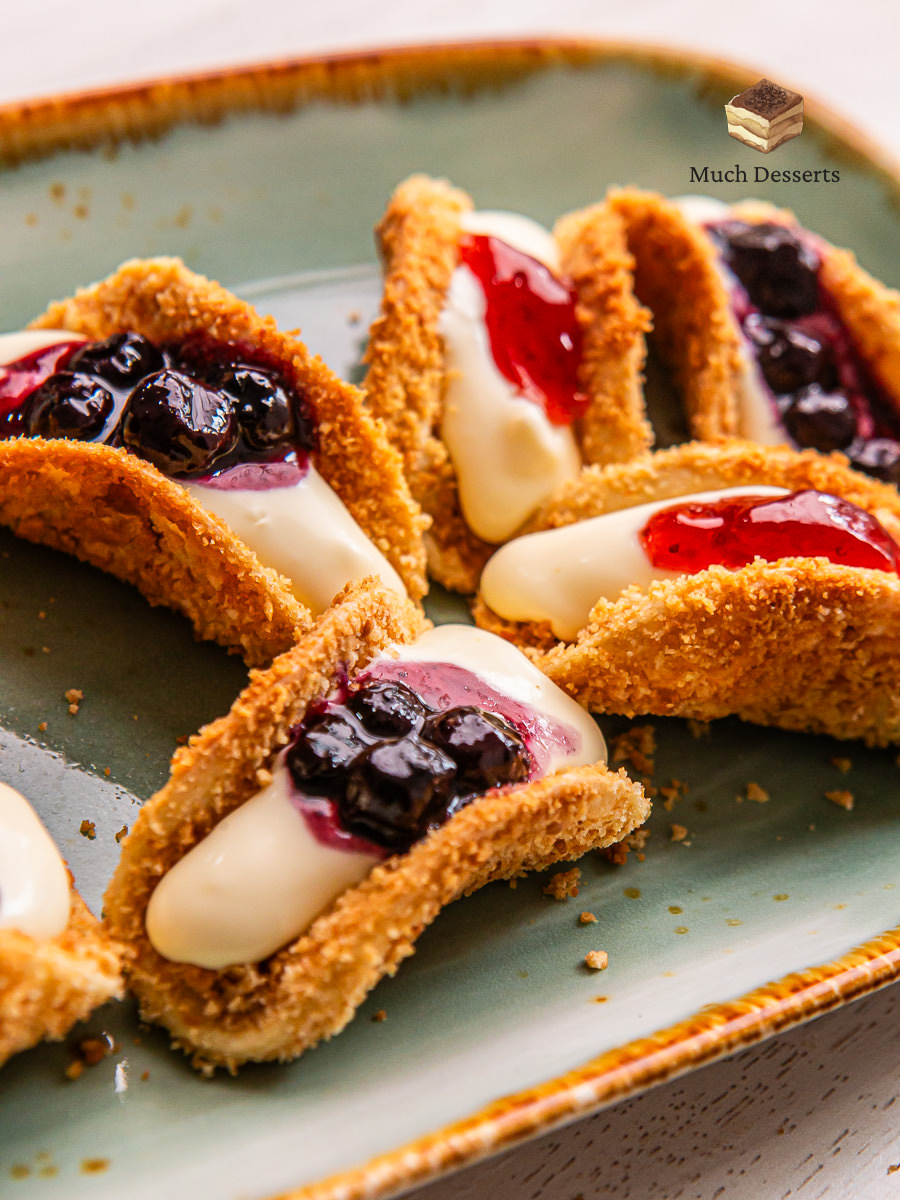 Berrylicious Cheesecake Tacos
