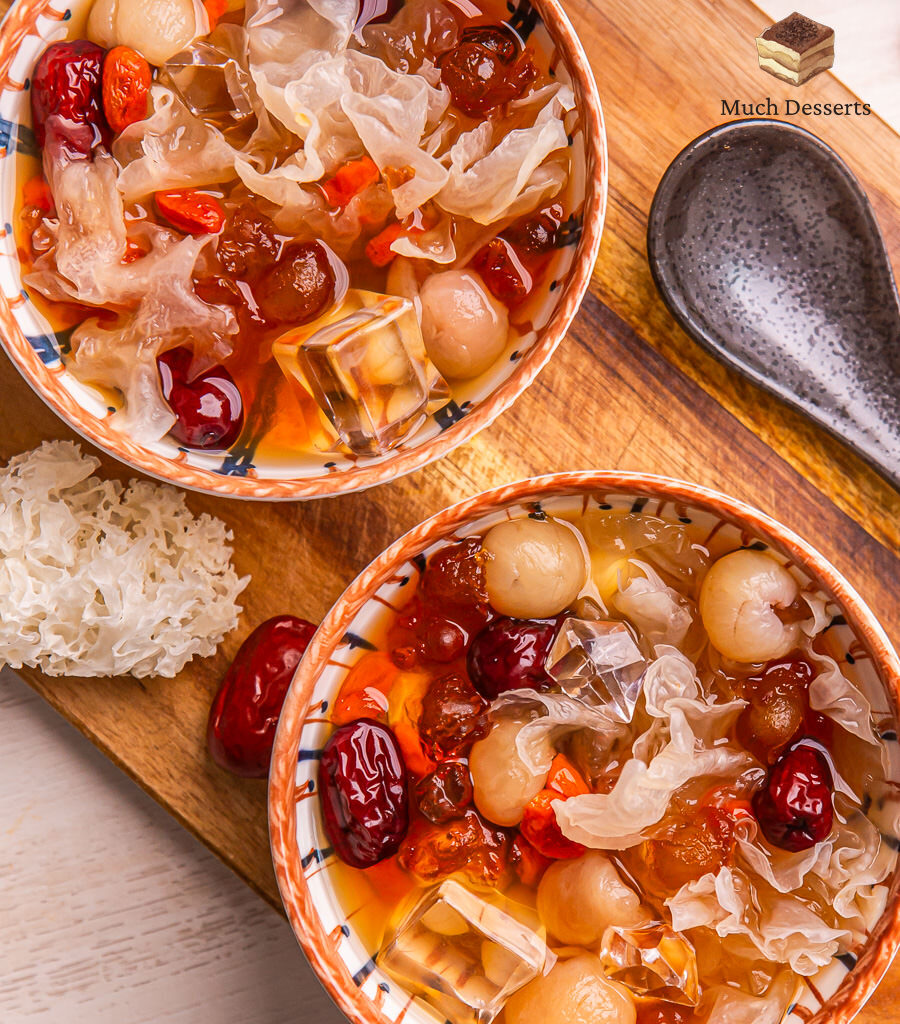 Have you ever tried a peach gum dessert? A magic ingredient, Chinese sweet soup rich in plant-based collagen, goji berries, and red dates.